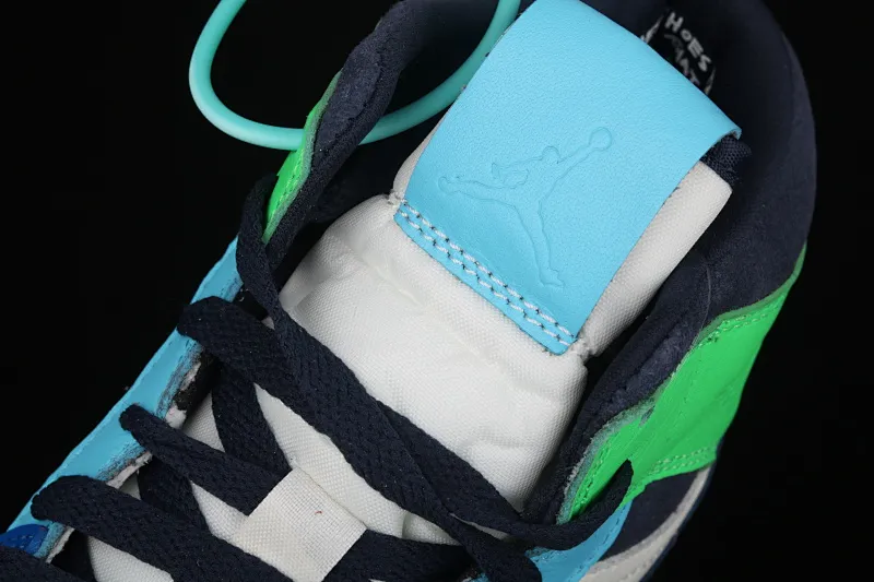 All categories Air Jordan Jordan series basketball shoes Air Jordan 1 Mid different versions Melody Ehsani x Air Jordan 1 Mid "Fearless" AJ1 Joe 1 watch orange and green mandarin duck CQ7629-100